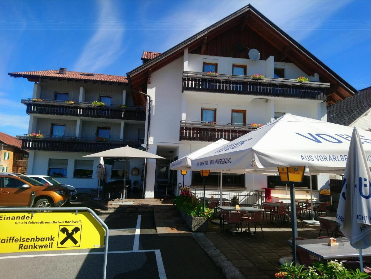Gasthaus Krone Ubersaxen ภายนอก รูปภาพ